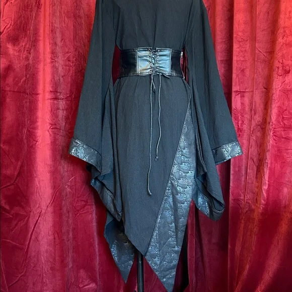 NWT Punk Rave Dark Goth Long Sleeve Asymmetric Kimono Visual Kei - Picture 9 of 13